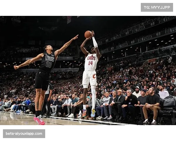 骑士三分线外覆盖不足 双塔护框优势难掩外线轮转迟滞